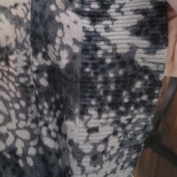 Apostrophe cardigan - Picture 5 of 5